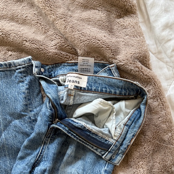 Reformation High Rise Blue Jeans - Picture 5 of 5